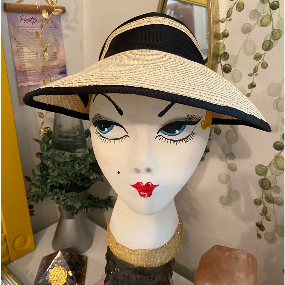 Vintage Manhattan Hat Co. Straw Visor